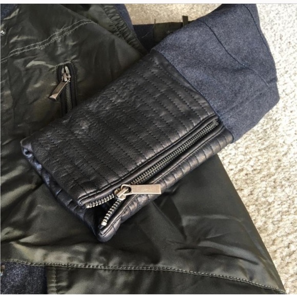 BCBG parka so warm - Picture 2 of 8